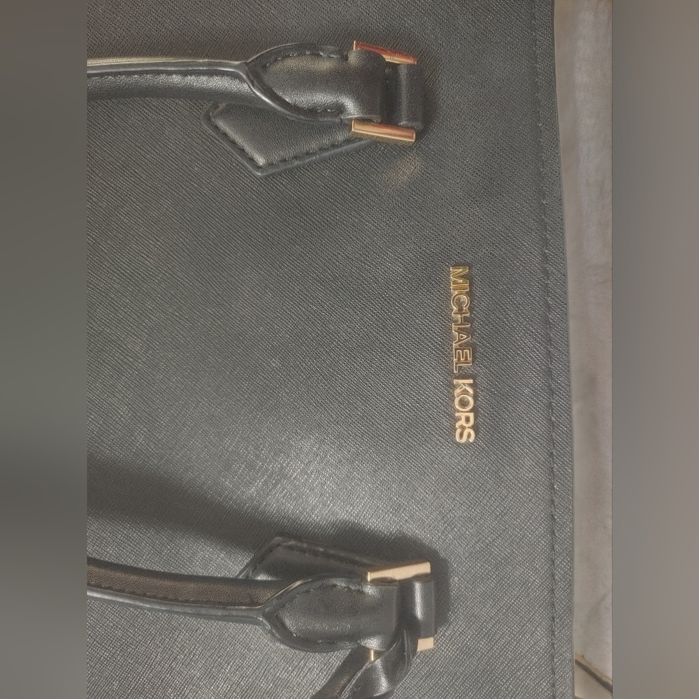 Michael Kors Hope Large Saffiano Leather Satchel Messenger Bag Black 2003 Straps - Picture 2 of 6